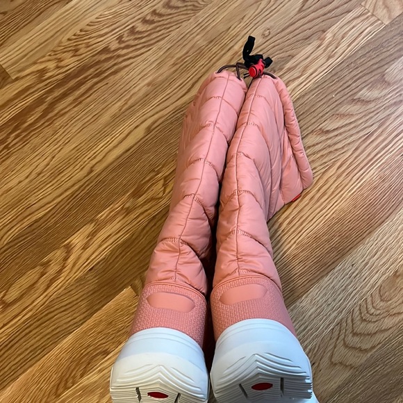 Hunter Intrepid Tall Snow Boots Size 7 NWT - Picture 9 of 16